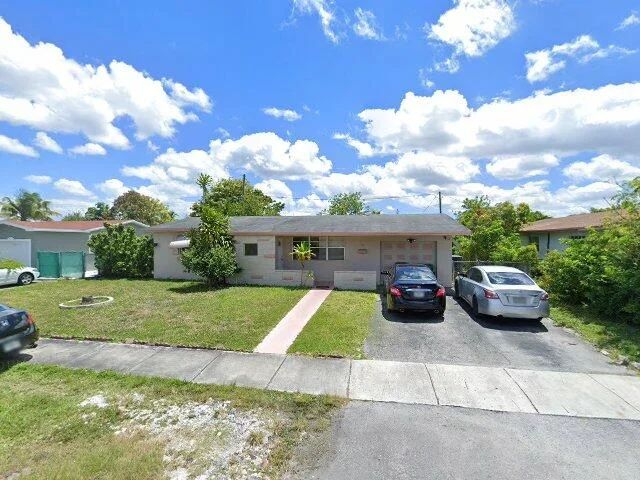 House image located at Miami, FL 33179
