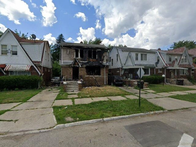 House image located at Detroit, MI 48227