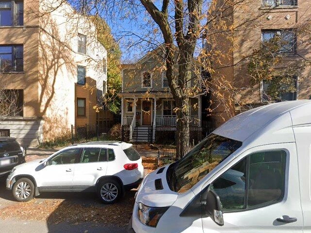 House image located at Chicago, IL 60614