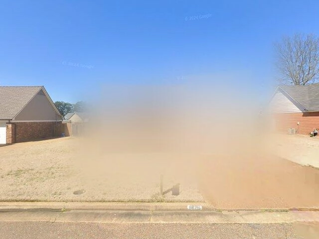 House image located at Memphis, TN 38141