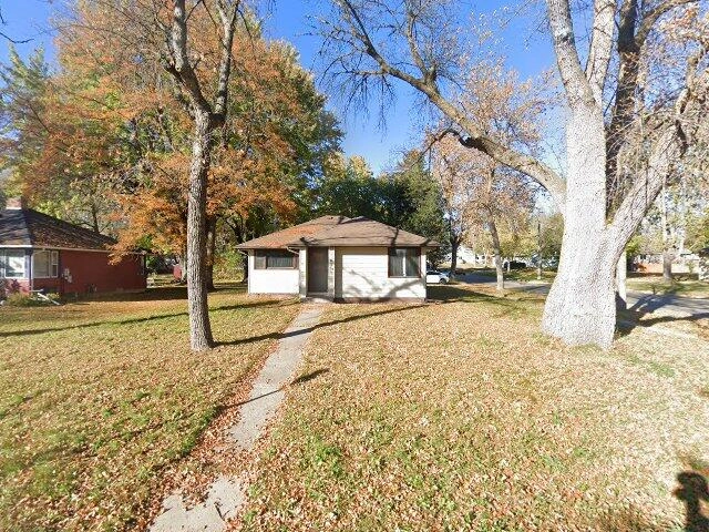 House image located at Willmar, MN 56201