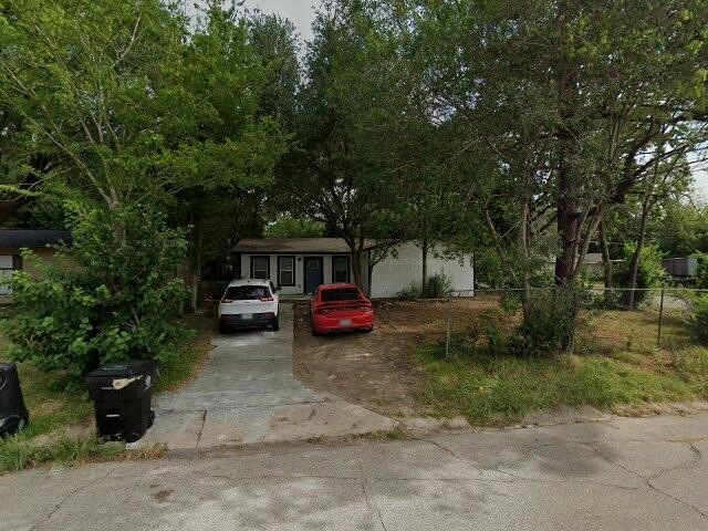 House image located at Houston, TX 77033