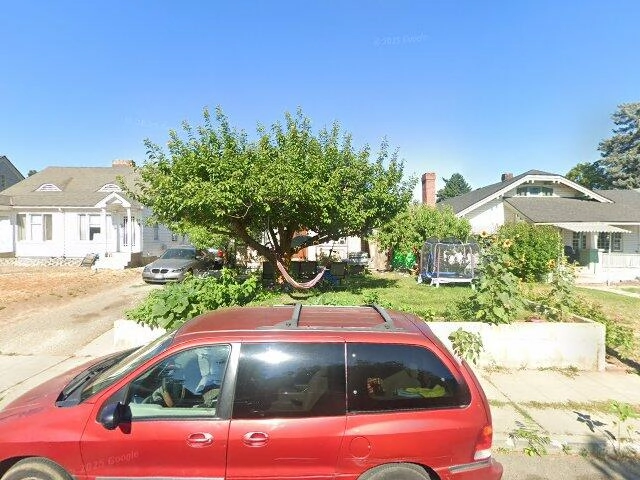 House image located at Wenatchee, WA 98801