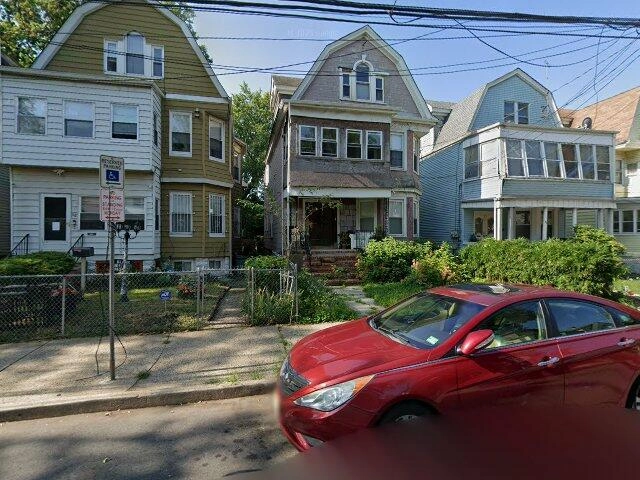 House image located at Newark, NJ 07112
