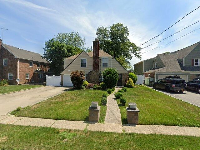 House image located at Roosevelt, NY 11575