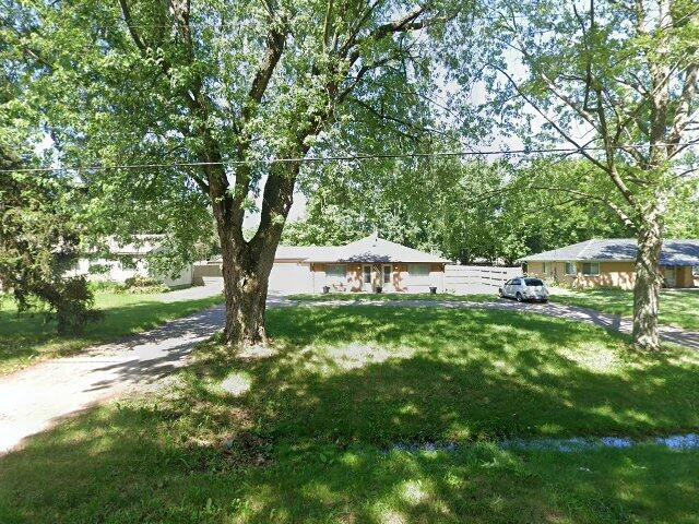 House image located at Burton, MI 48509