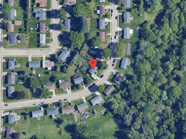 House image located at Dubuque, IA 52001
