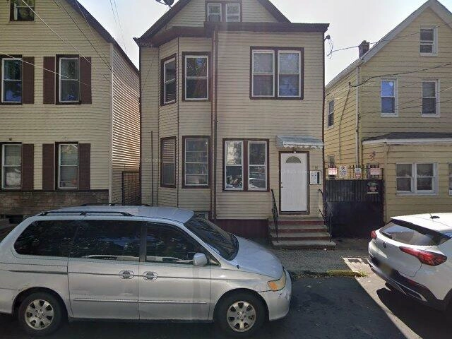 House image located at Newark, NJ 07105