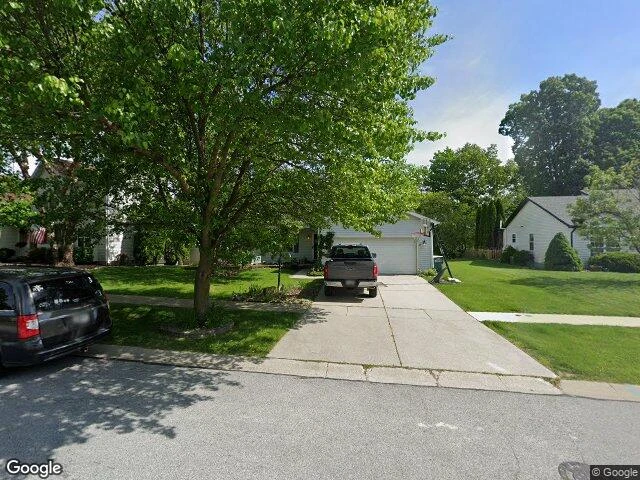 House image located at Valparaiso, IN 46385