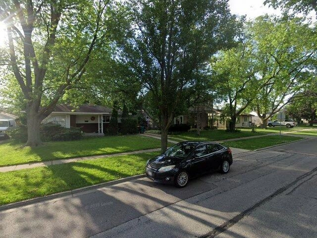 House image located at Wheeling, IL 60090
