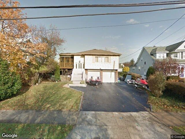 House image located at Freeport, NY 11520