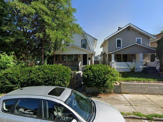 House image located at Columbus, OH 43211