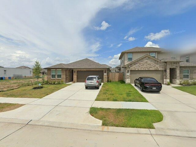 House image located at Rosharon, TX 77583