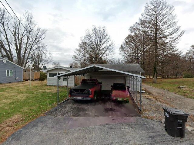 House image located at Godfrey, IL 62035