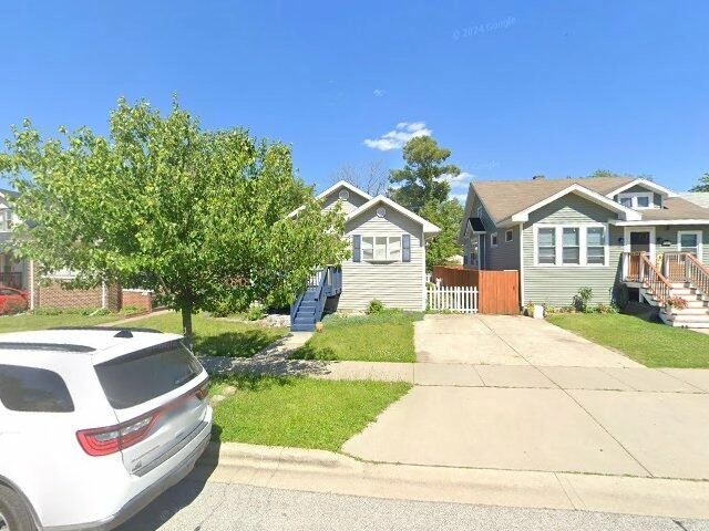 House image located at Hammond, IN 46324