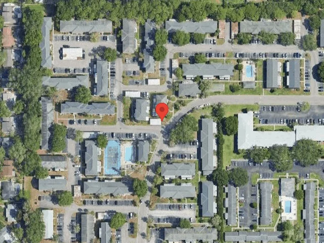 House image located at Saint Petersburg, FL 33702