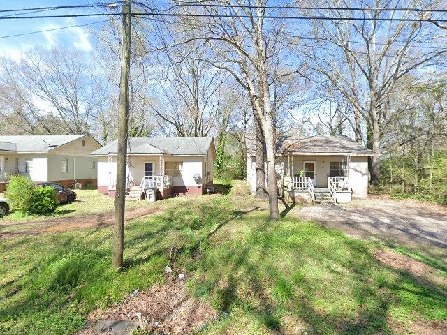 House image located at Lagrange, GA 30241