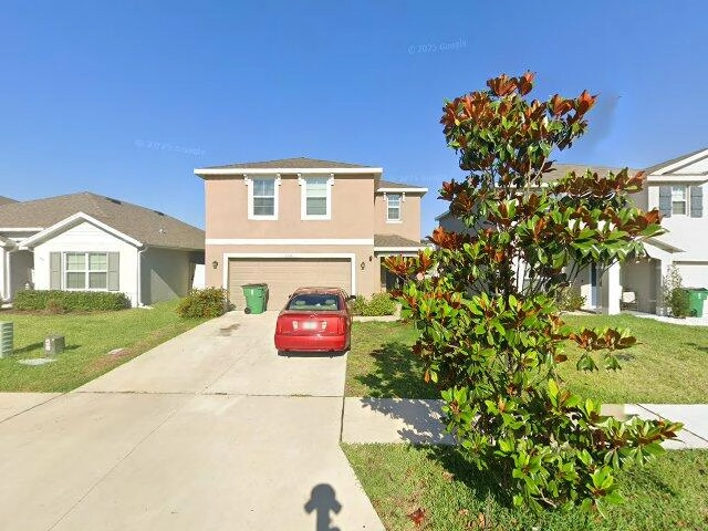 House image located at Zephyrhills, FL 33540