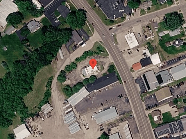 House image located at Dixon, IL 61021