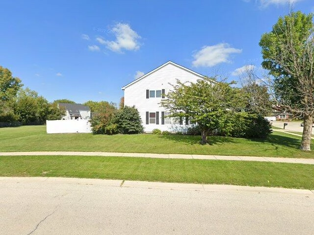 House image located at Elgin, IL 60123