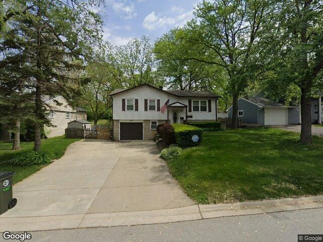 House image located at Woodridge, IL 60517