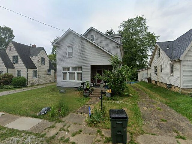 House image located at Canton, OH 44710