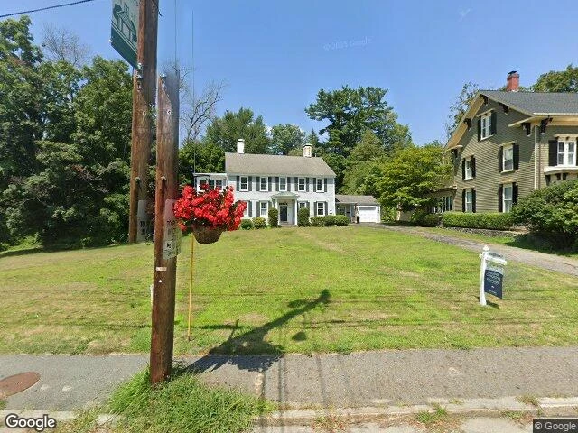 House image located at Groveland, MA 01834