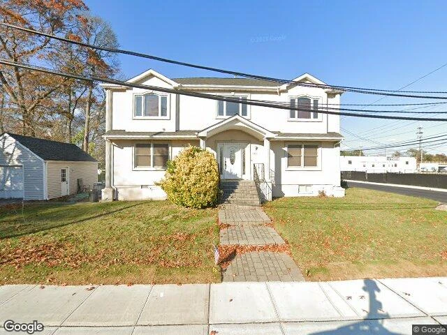 House image located at Oceanside, NY 11572