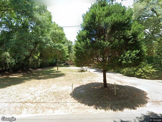 House image located at Milton, FL 32583