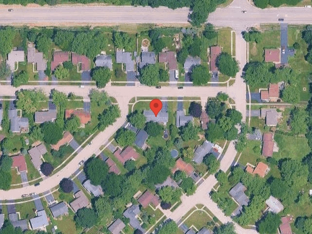 House image located at Grayslake, IL 60030