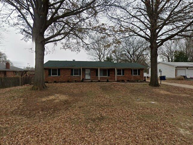 House image located at Florissant, MO 63033
