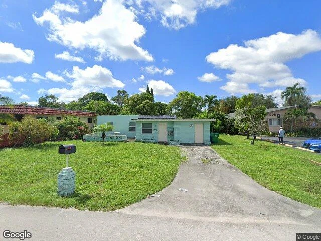 House image located at Hollywood, FL 33023