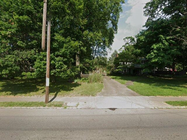 House image located at Canton, OH 44710