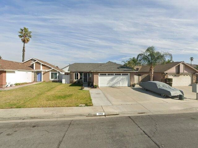House image located at Fontana, CA 92337