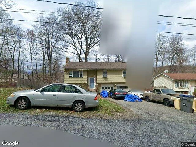 House image located at Hamburg, NJ 07419