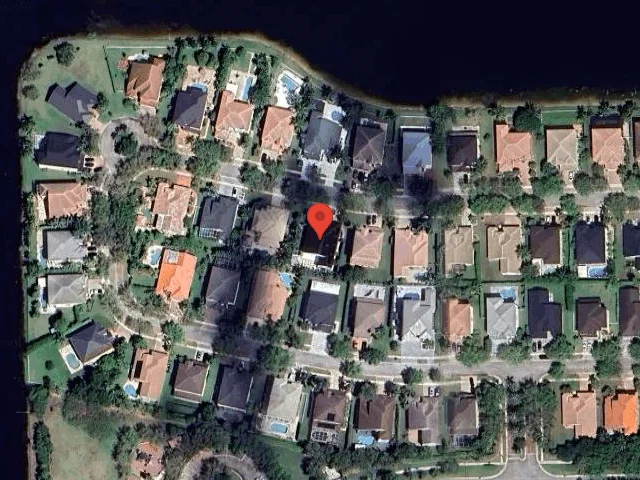 House image located at Hollywood, FL 33029