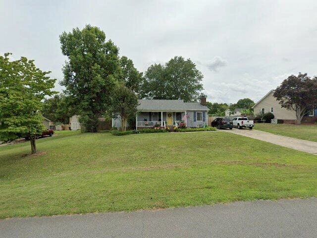 House image located at Gastonia, NC 28056