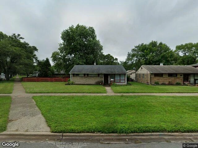 House image located at Dolton, IL 60419