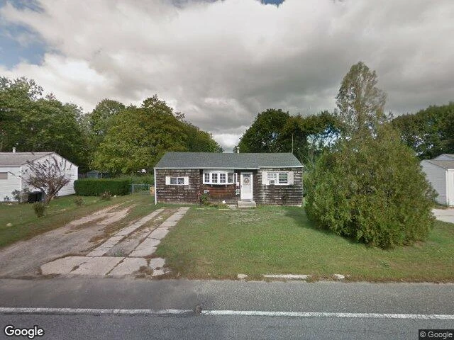 House image located at Bay Shore, NY 11706