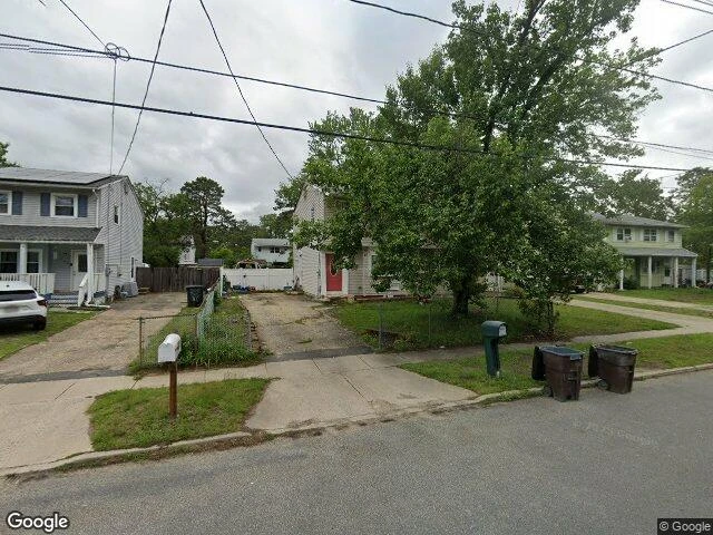 House image located at Lakehurst, NJ 08733