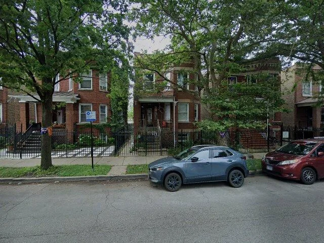 House image located at Chicago, IL 60639