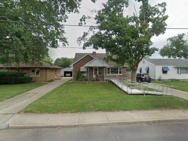 House image located at Peoria, IL 61604