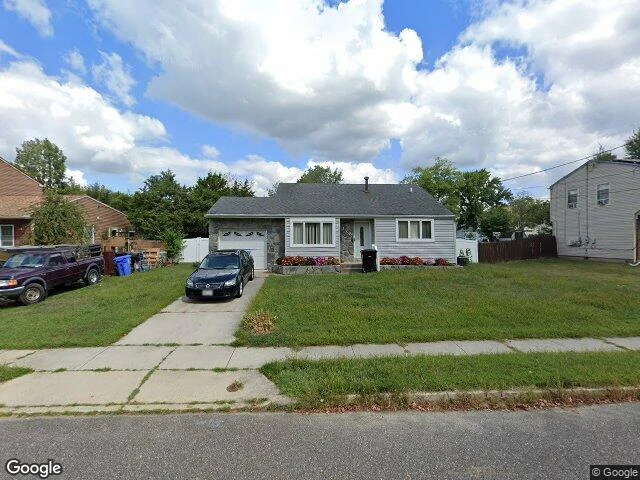 House image located at Mantua, NJ 08051