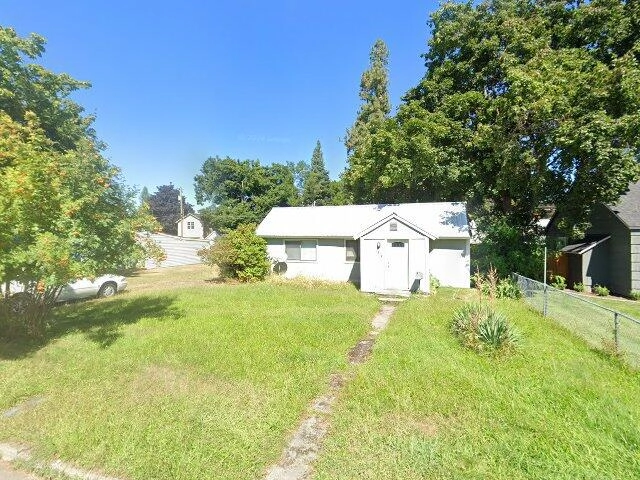 House image located at Tulare, CA 93274