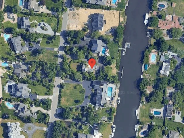 House image located at Islip, NY 11751