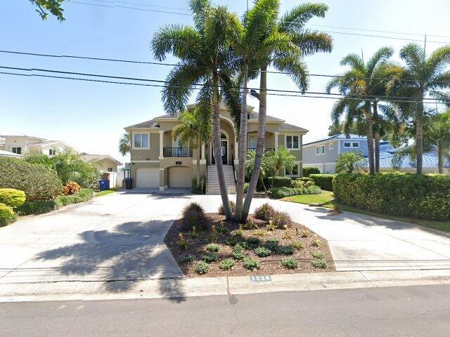 House image located at Saint Petersburg, FL 33712