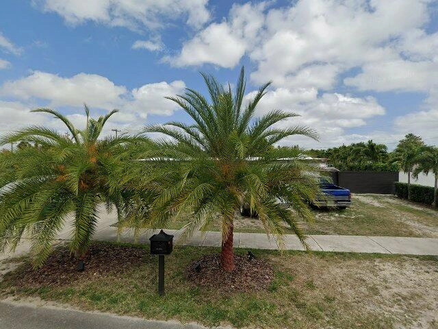 House image located at Miami, FL 33165