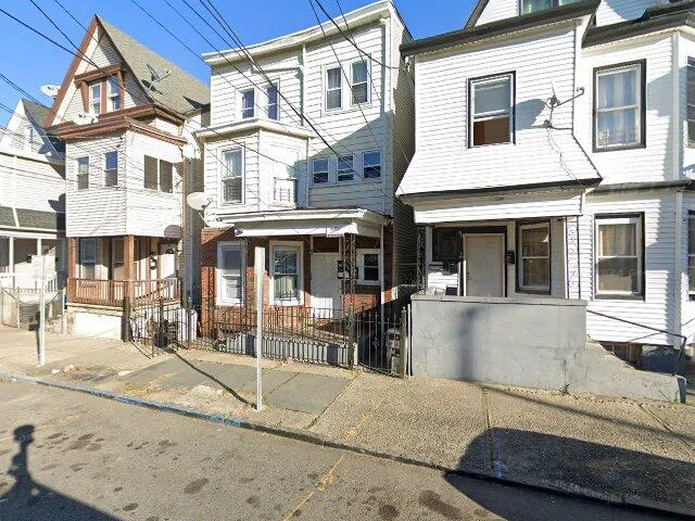 House image located at Paterson, NJ 07501