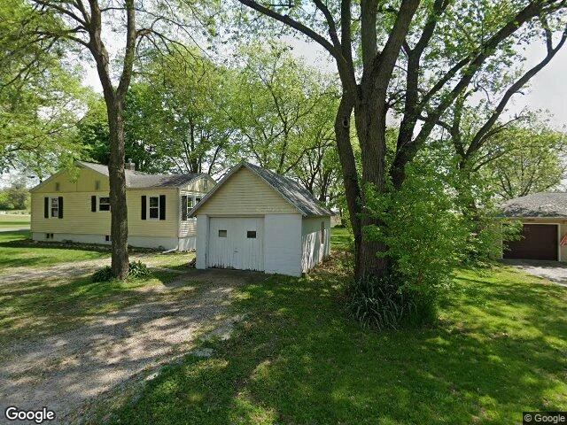 House image located at Manito, IL 61546