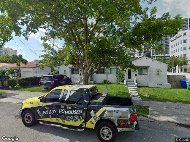 House image located at Miami, FL 33145